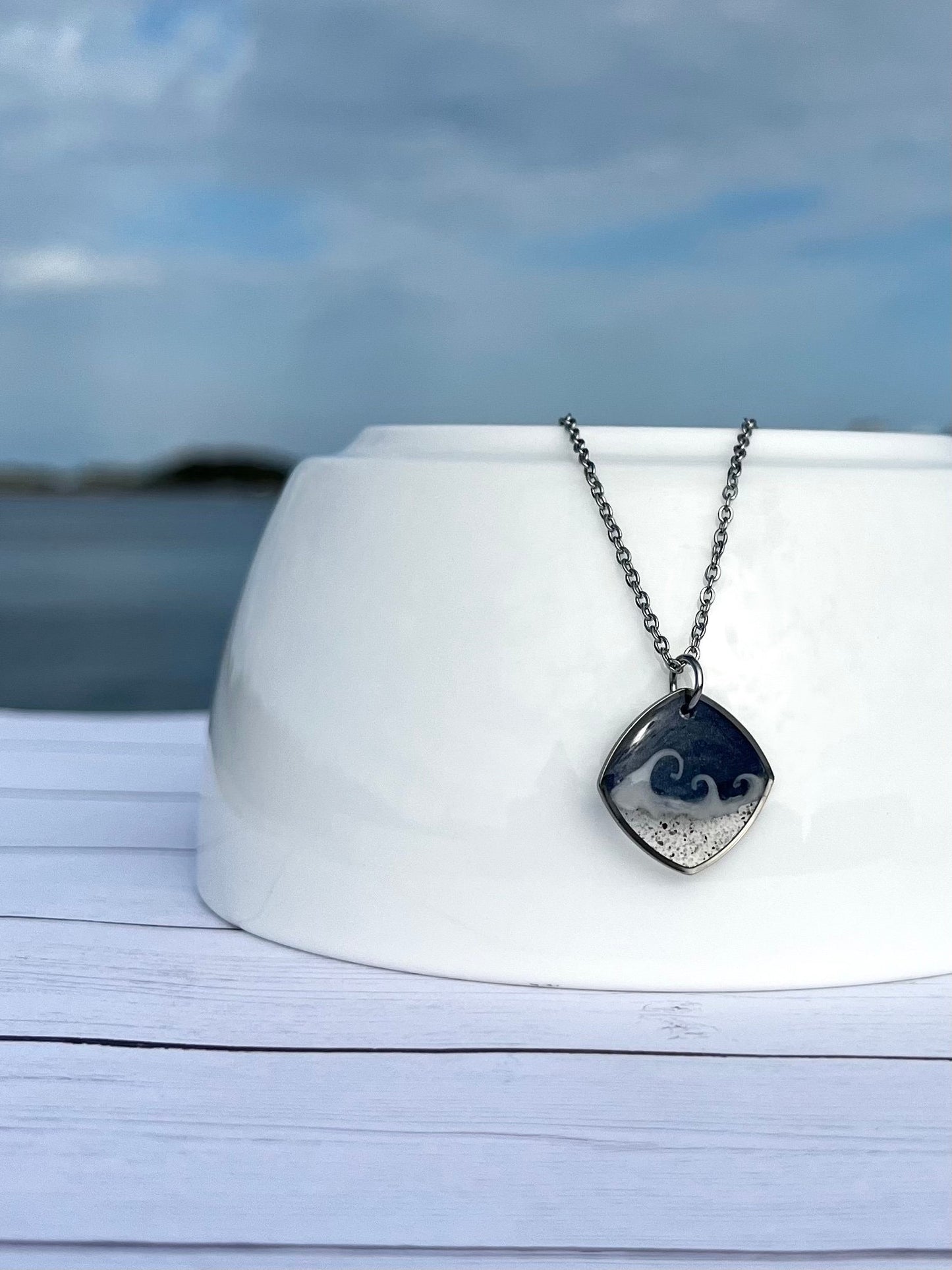 Square Wave Necklace in Silver