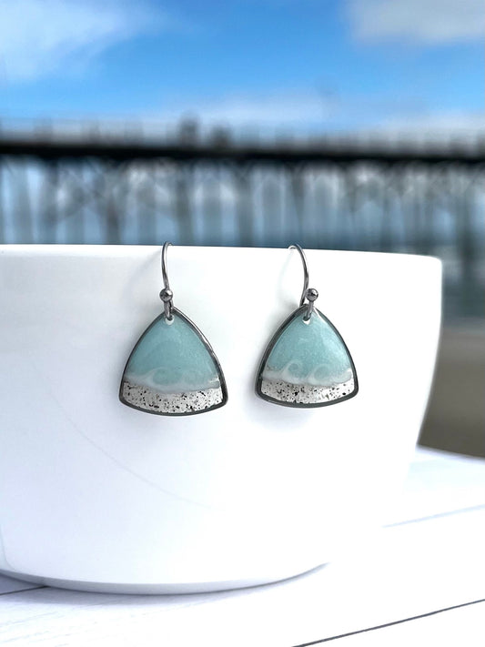 Triangle Wave Dangle in Silver