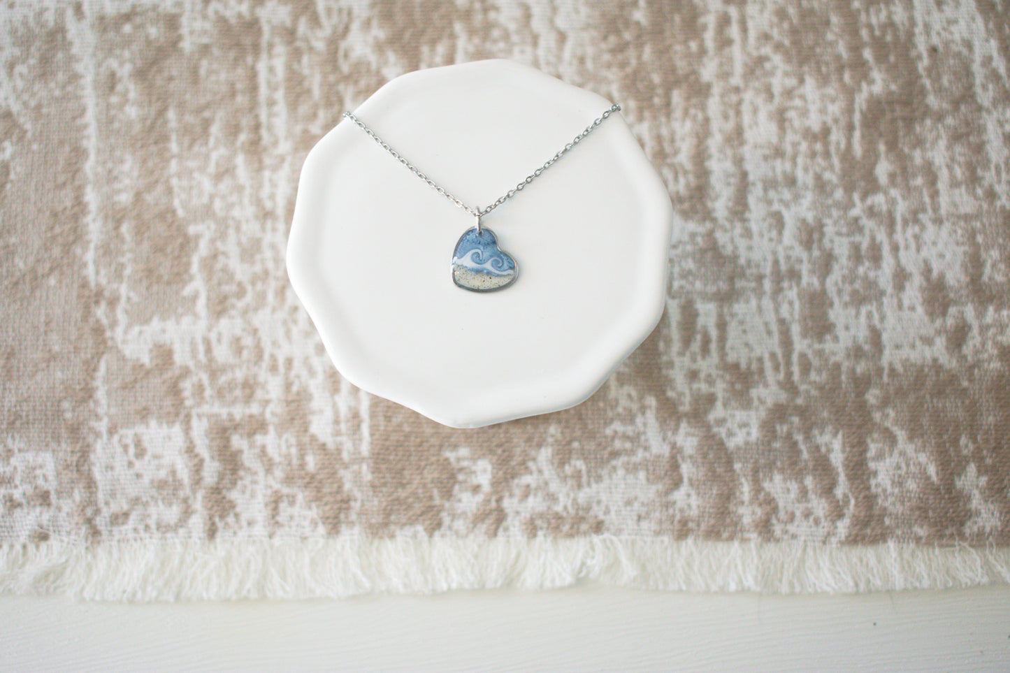 Heart Wave Necklace in Silver