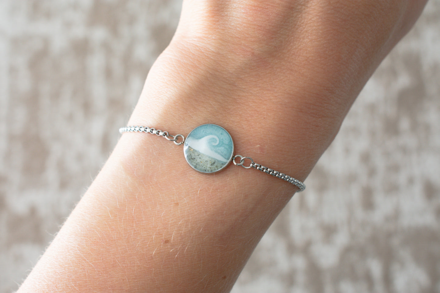 Wave Bracelet in Silver