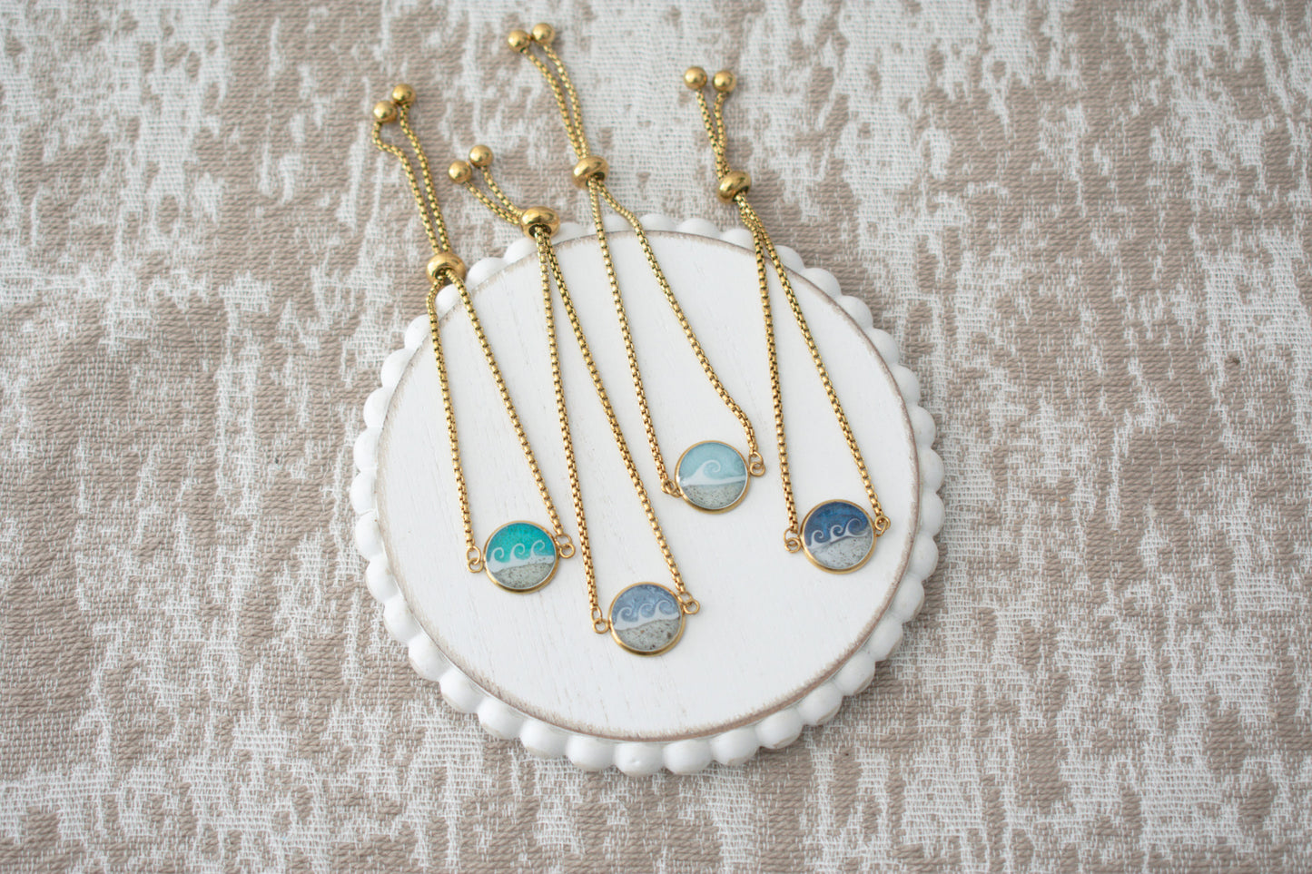 Wave Bracelet in Gold