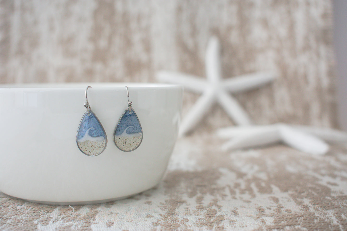 Drop Wave Dangle in Silver